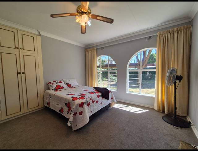4 BEDROOM HOUSE FOR SALE IN BISHOPS BAY